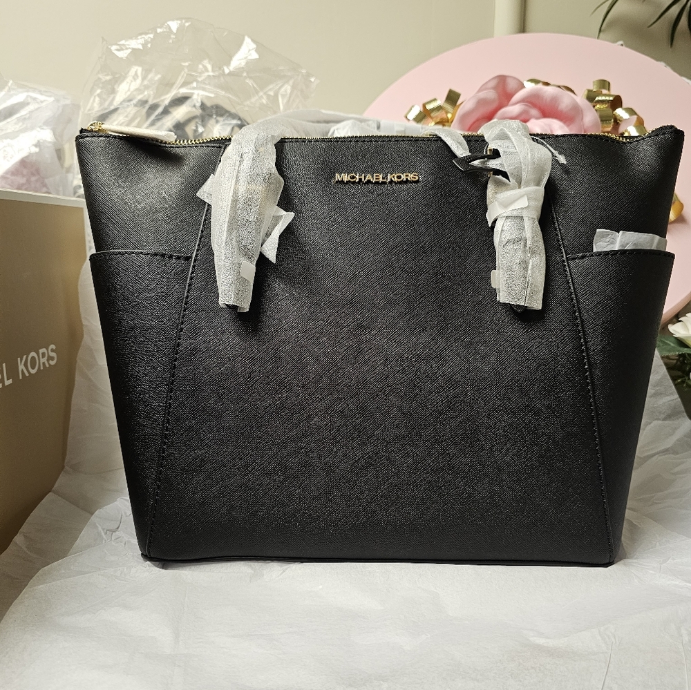 Michael Kors | Charlotte Top Zip Tote Shoulder Bag |Black | Leather